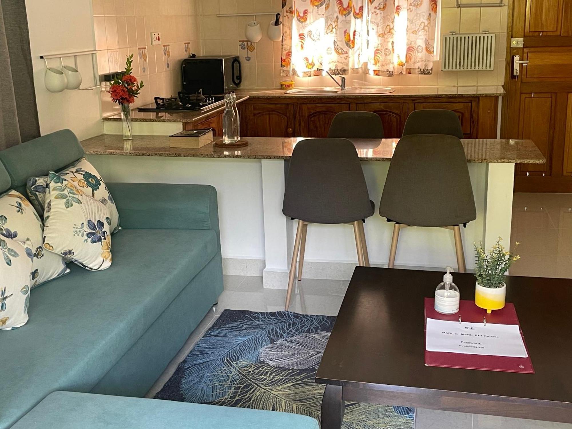 Marl Self Catering Villa Pointe La Rue Exterior foto